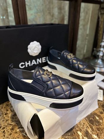 Chanel Interlocking CC Logo Sneakers Navy Blue