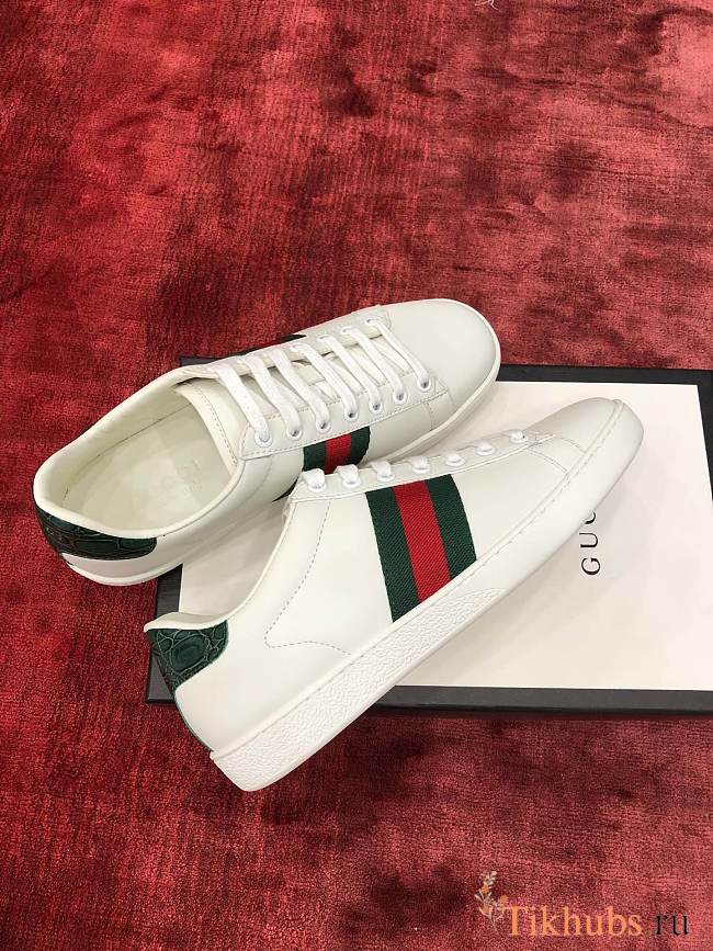 Gucci Ace Leather Sneaker With Green Crocodile - 1