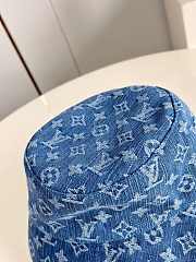 Louis Vuitton LV Monogram Essential Bucket - 5