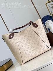 Louis Vuitton LV Hina MM Mahina Beige 46x29.5x17cm - 5