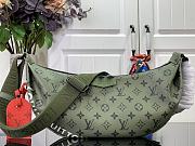 Louis Vuitton LV Hamac Bag Khaki Green 30 x 19 x 10 cm - 1