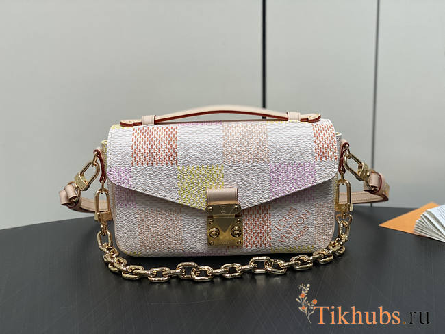 Louis Vuitton LV Pochette Métis East West Peach 21.5x13.5x6cm - 1