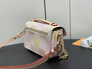 Louis Vuitton LV Pochette Métis East West Peach 21.5x13.5x6cm - 3