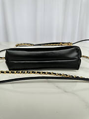 Chanel 22 Handbag Black White 20x19x6cm - 2