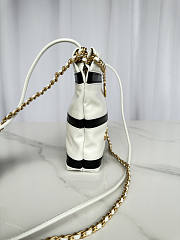 Chanel 22 Handbag White Black 20x19x6cm - 3