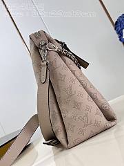 Louis Vuitton LV Hand It All MM Grey 32 x 29 x 13 cm - 5