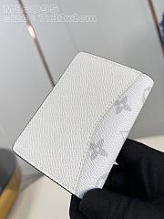 Louis Vuitton Pocket Organizer Wallet White 7.5 x 11.1 x 1 cm - 2