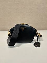 Prada Black Leather Mini Shoulder Bag 18x15x8cm - 1