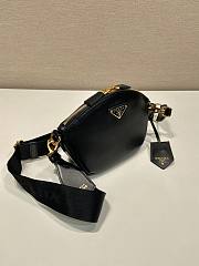 Prada Black Leather Mini Shoulder Bag 18x15x8cm - 4