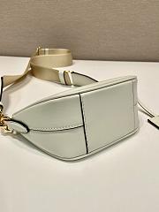 Prada White Leather Mini Shoulder Bag 18x15x8cm - 5