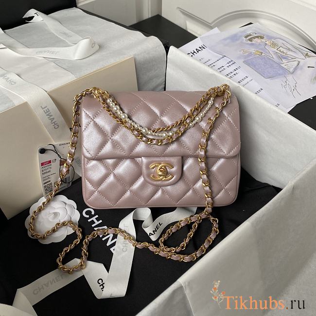 Chanel Flap Bag Lustrous Lambskin Pink Pearls 19.5x14.5x7.5cm - 1