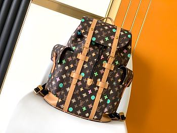 Louis Vuitton LV Christopher MM Brown 38 x 44 x 12.5 cm