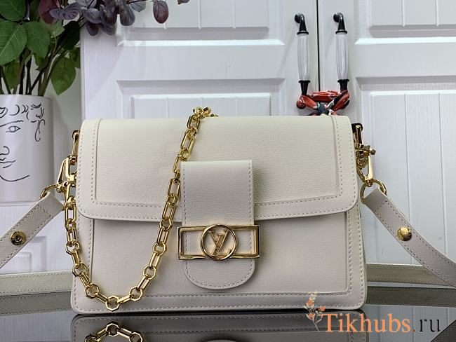 Louis Vuitton LV Dauphine Soft MM White 24 x 17 x 9 cm - 1