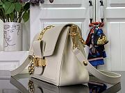 Louis Vuitton LV Dauphine Soft MM White 24 x 17 x 9 cm - 4