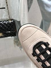 Chanel Beige Sneaker - 5