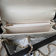 Chanel Flap Bag Top Handle White Lambskin 19cm - 6