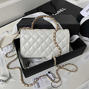 Chanel Flap Bag Top Handle White Lambskin 19cm - 2