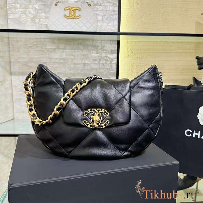 Chanel 19 Hobo Bag Black Lambskin Mixed Metal Hardware 30x21x7.5cm - 1