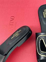 Valentino Garaveni Black Slides - 3