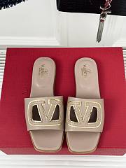 Valentino Garaveni Beige Slides - 3