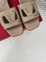 Valentino Garaveni Beige Slides - 2