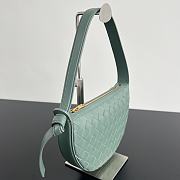 Bottega Veneta Half Moon Zipped Green Shoulder Bag 23x15x4cm - 5