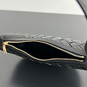 Bottega Veneta Half Moon Zipped Black Shoulder Bag 23x15x4cm - 6