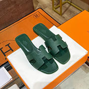 Hermes Oran Slides Dark Green - 1