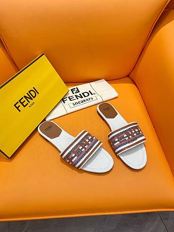 Fendi Slides 02