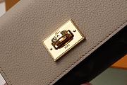 Louis Vuitton LV Victorine On My Side Wallet Greige 11x9x2cm - 3