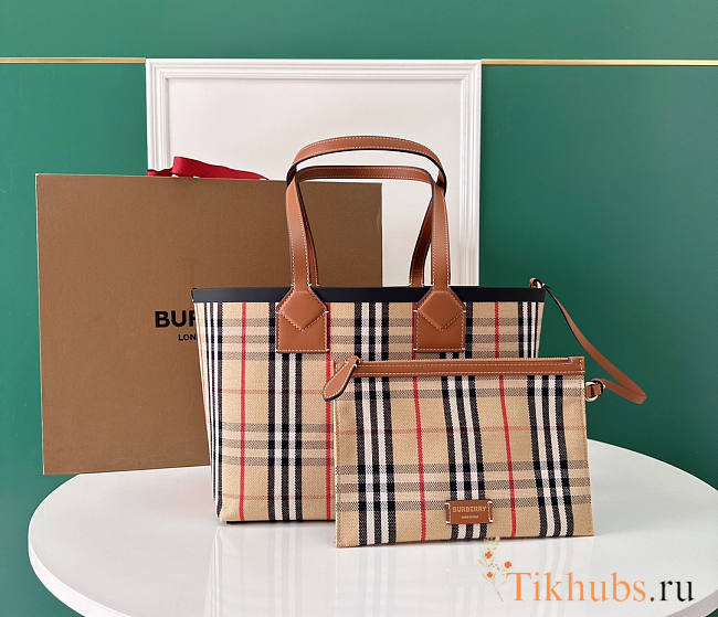 Burberry London Small Check Cotton Tote Briar Wood 44 x 16 x 24.5 cm - 1