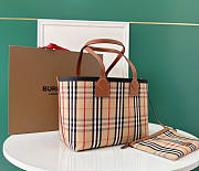 Burberry London Small Check Cotton Tote Briar Wood 44 x 16 x 24.5 cm - 4