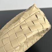 Bottega Veneta Mini Jodie Bag Beige 23x28x8cm - 4