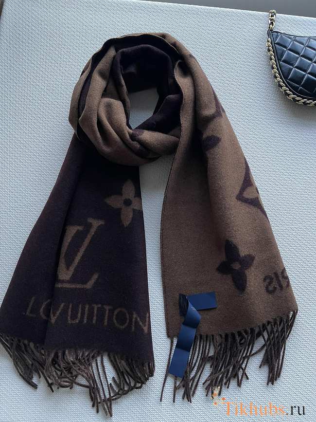 Louis Vuitton LV Scarf Reykjavik Brown 190 x 45 cm - 1