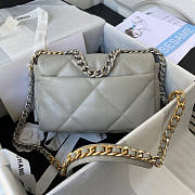 Chanel 19 Flap Bag Grey Silver 26cm - 3