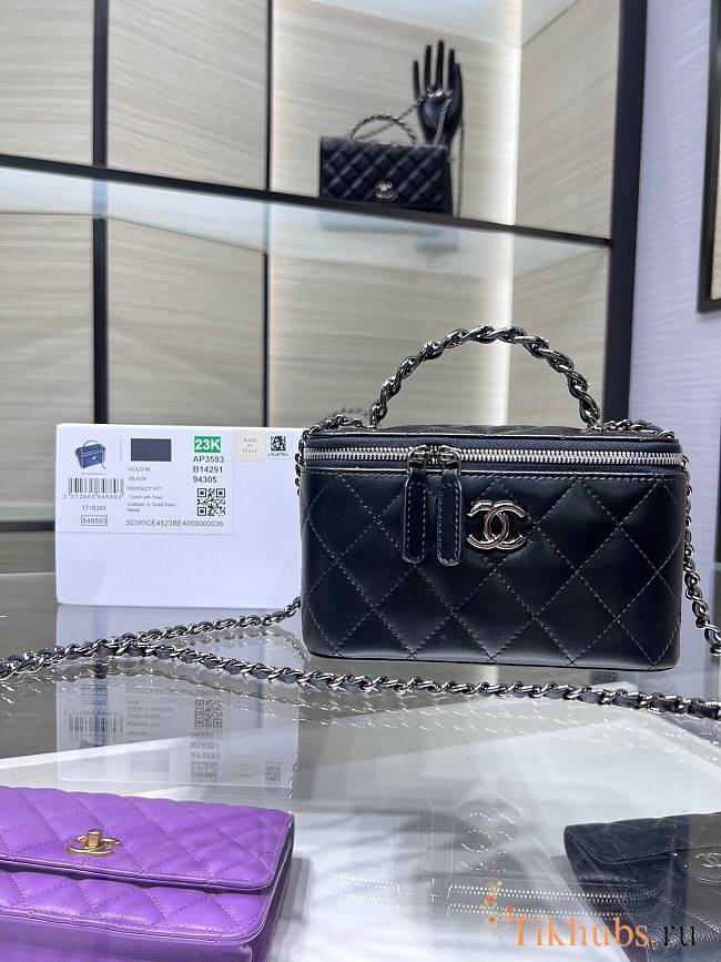 Chanel Top Handle Vanity Case Black Bag 17x9.5x8cm - 1