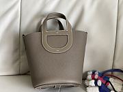 Hermes In The Loop Grey Bag 18cm - 2