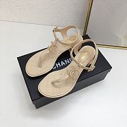 Chanel Beige Lambskin Chain CC Logo Thong Sandals 5cm - 3