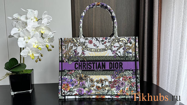 Dior Medium Book Tote Ecru Multicolor Dior 4 Saisons 36 x 27.5 x 16.5 cm - 1