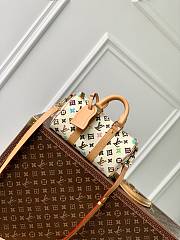 Louis Vuitton LV Keepall Bandoulière 25 Vanilla 25 x 15 x 11 cm - 1