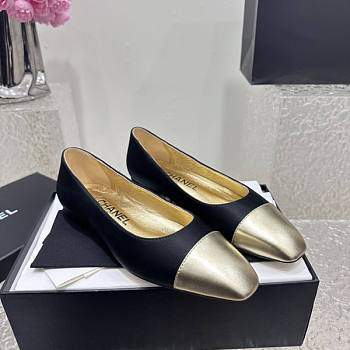 Chanel Ballerina Flat Gold Black