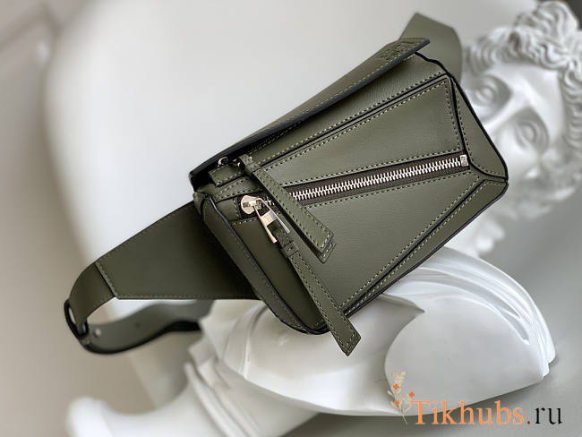 Loewe Mini Puzzle Bumbag Green 18x12x7.5cm - 1