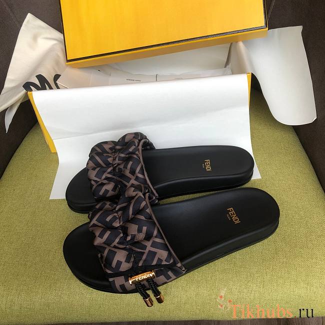 Fendi Brown Slides - 1