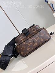 Louis Vuitton LV Quest Messenger Monogram 18 x 18 x 10 cm - 5