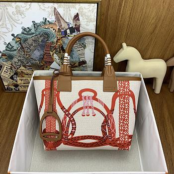 Hermes Steeple 25 Bag Capucine Écru Beige 25x23x15cm