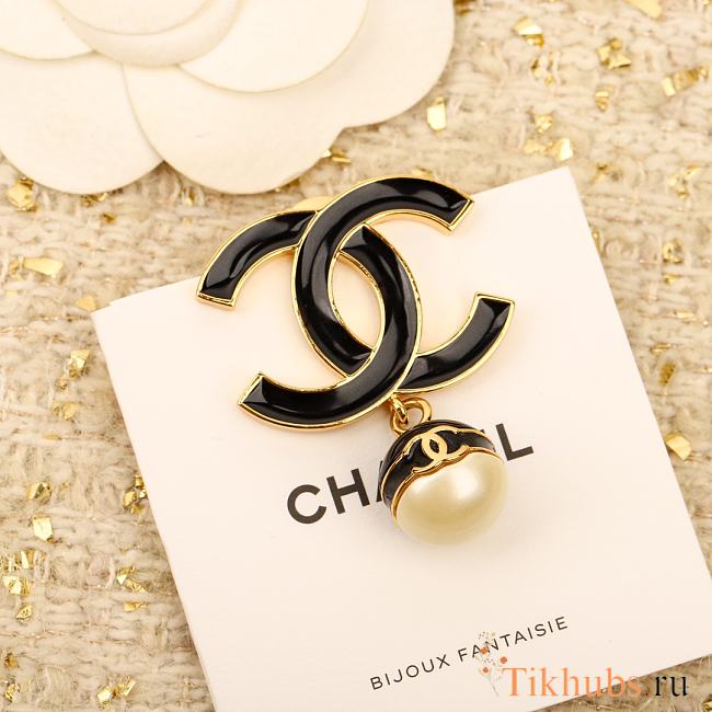 Chanel Brooch 16 - 1