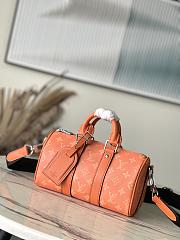 Louis Vuitton LV Keepall Bandoulière 25 Orange 25 x 15 x 11 cm - 1