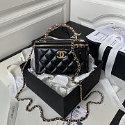 Chanel 24P Vanity Case Black Lambskin 17cm - 1