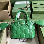 Gucci GG Matelassé Handbag Green 19x13x10cm - 1