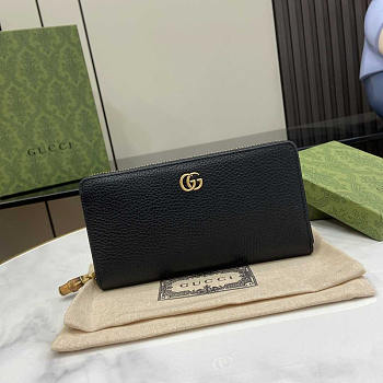 Gucci Leather Zip Wallet Black